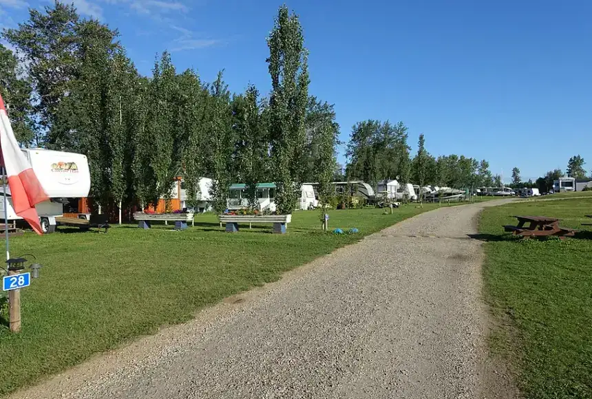 Photo showing Lakeview Campground