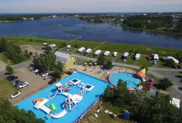 Camping and Aquaparc the Tracadie River