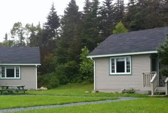 Brown Rabbit Campsite and Cottages - Avalon