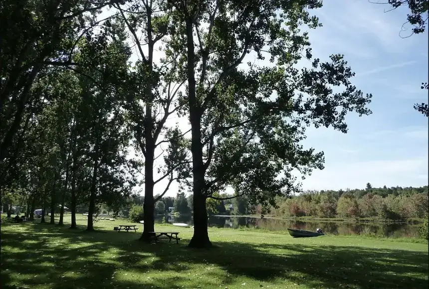 Photo showing Tay River Tent & Trailer Park