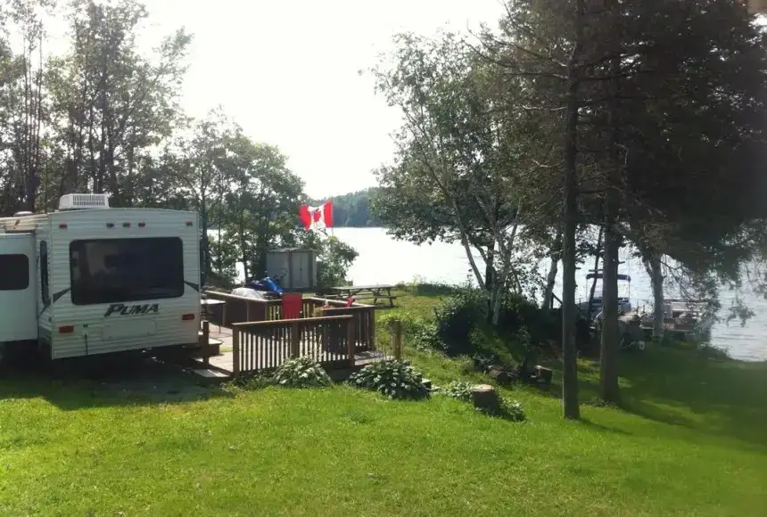 Burnt Hills Lakeside Resort & Camping