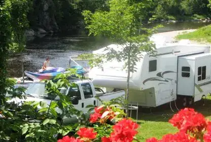 Camping La Jolie Rochelle (2001)